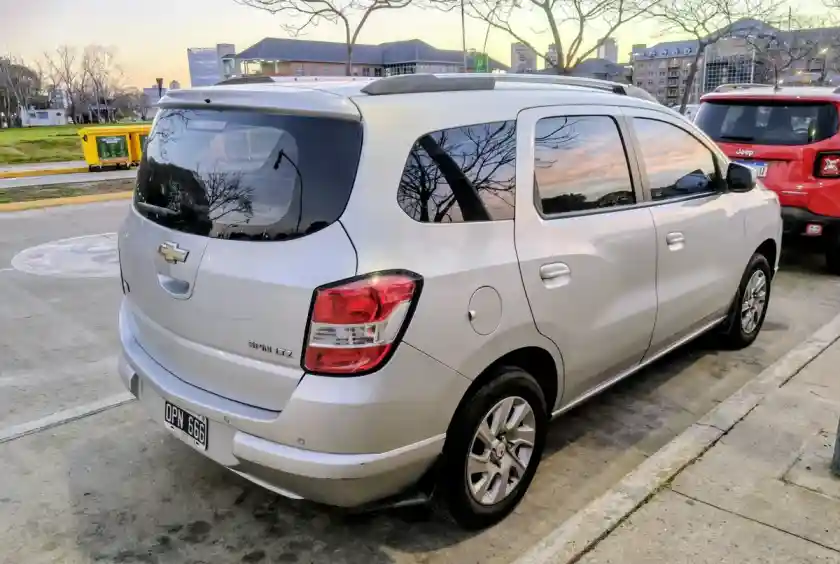 Chevrolet Spin 1.8 Ltz 5As 105Cv 2015 - foto 3