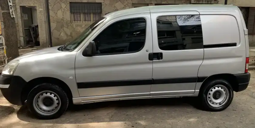 Citroën Berlingo Multispace 1.6 Vti 115 Business Mixto 2019 - foto 4