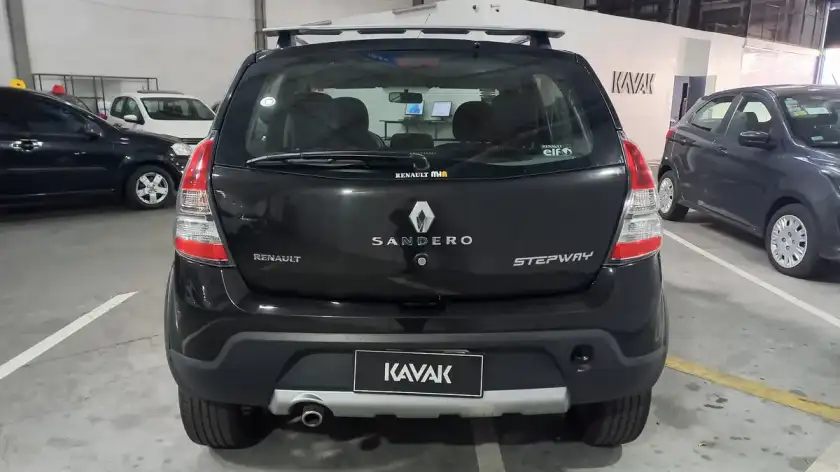 Renault Sandero Stepway 1.6 Stepway Privilege Nav 2013 - foto 4