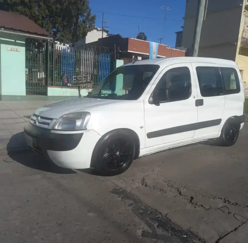 Citroën Berlingo Multispace 1.4 X 75Cv Am53 2012 - foto 1
