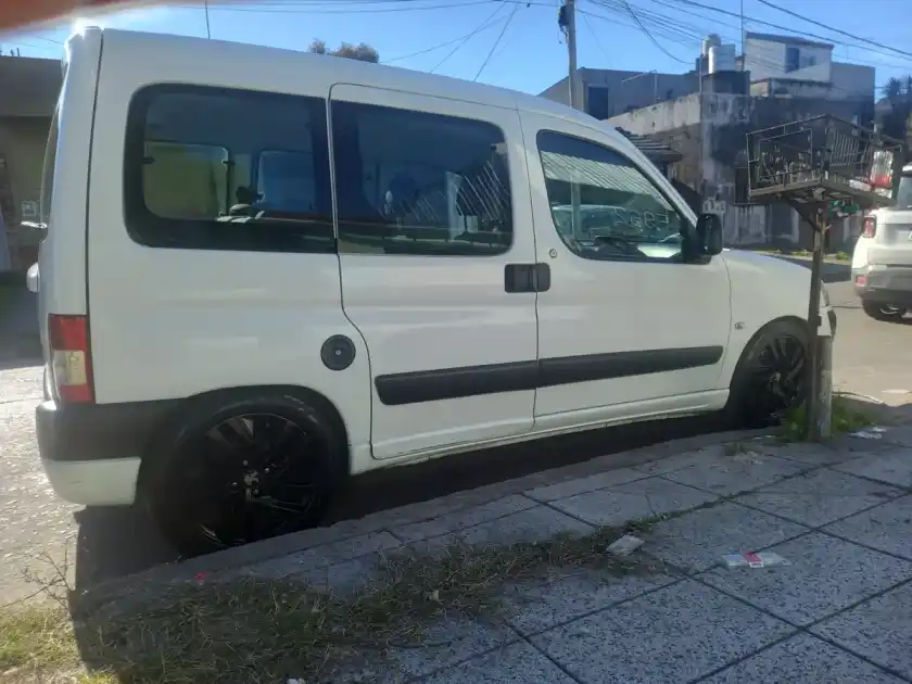 Citroën Berlingo Multispace 1.4 X 75Cv Am53 2012 - foto 5