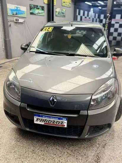 Renault Sandero 1.6 Authentique Pack I 90Cv 2014 - foto 2