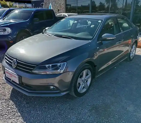 Volkswagen Vento 1.4 Tsi Comfortline 150Cv At 2017 - foto 1