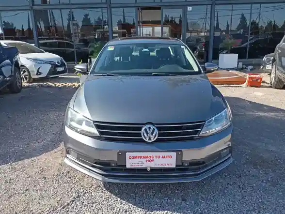 Volkswagen Vento 1.4 Tsi Comfortline 150Cv At 2017 - foto 2