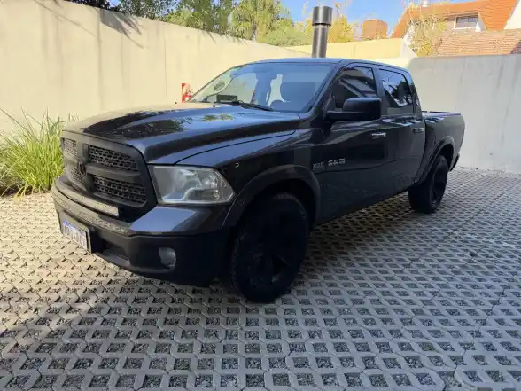 Ram 1500 5.7 Laramie Atx V8 2017 - foto 2