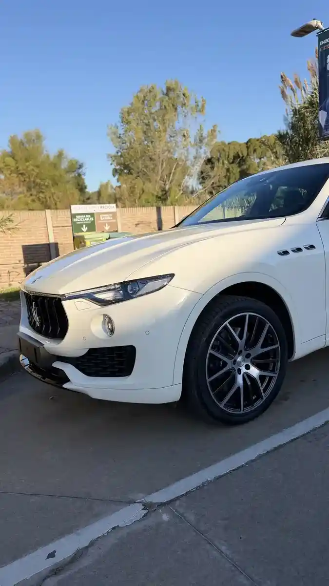 Maserati Levante 3.0 Biturbo S Q4 430Cv 2018 - foto 2