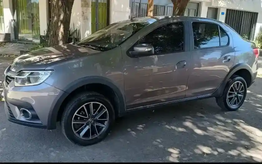 Renault Logan 1.6 16V Intense Cvt 2020 - foto 1