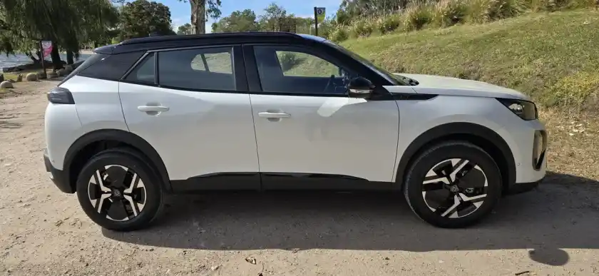 Peugeot 2008 1.0T Gt 2026 - foto 3