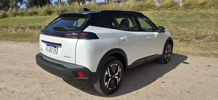 Peugeot 2008 1.0T Gt 2026 - foto 4