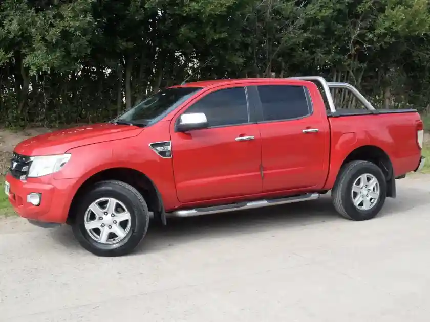 Ford Ranger 3.2 Cd 4X2 Xlt Tdci 200Cv 2013 - foto 2