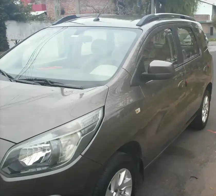 Chevrolet Spin 1.8 Ltz 5As 105Cv 2012 - foto 1