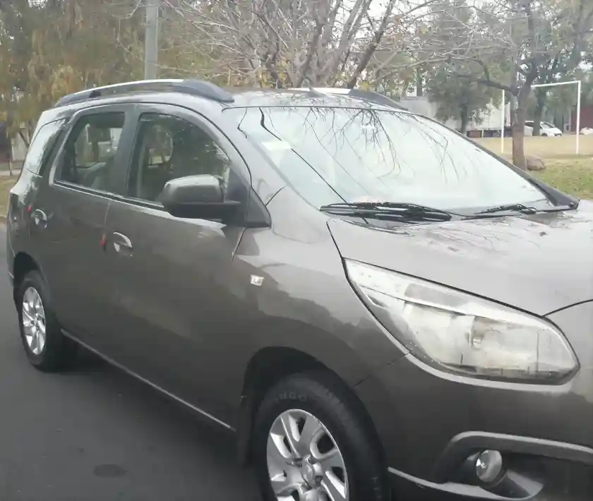 Chevrolet Spin 1.8 Ltz 5As 105Cv 2012 - foto 2