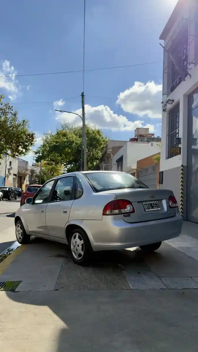 Chevrolet Classic 1.4 Ls Abs Airbag 2014 - foto 4