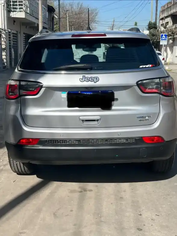 Jeep Compass 2.4 Longitude 2019 - foto 2