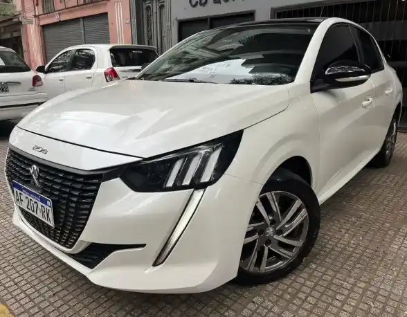 Peugeot 208 2022 - foto 1