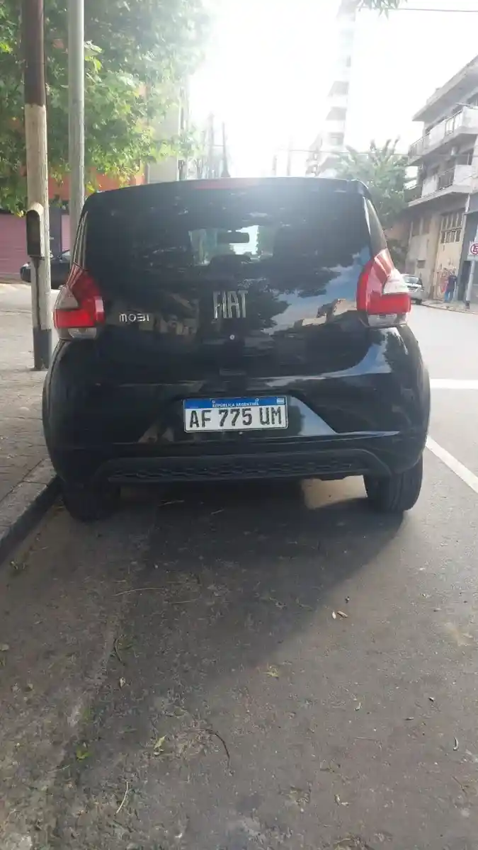 Fiat Mobi 1.0 Like 2023 - foto 2