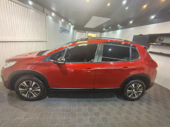 Peugeot 2008 1.6 Thp Sport Tiptronic 2022 - foto 2