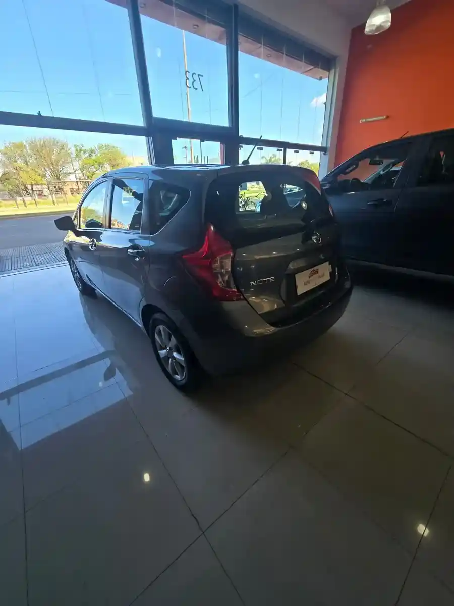 Nissan Note 1.6 Sense 110Cv 2018 - foto 4