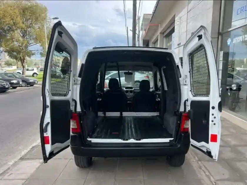 Citroën Berlingo Furgon 1.6 Hdi 92 Bussines 2017 - foto 5