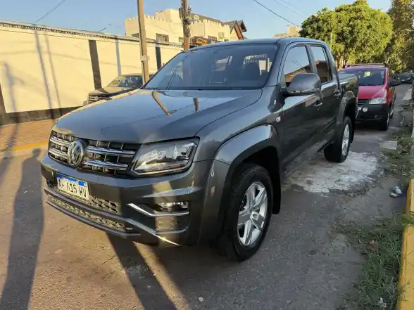 Volkswagen Amarok 2.0 Cd Tdi 180Cv 4X2 Highline Pack At 2022 - foto 1