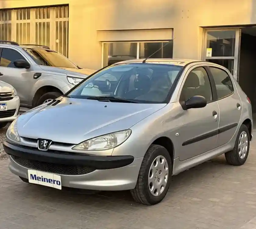 Peugeot 206 2009 - foto 1