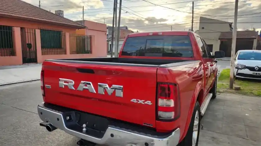 Ram 1500 5.7 Laramie Atx V8 2020 - foto 3