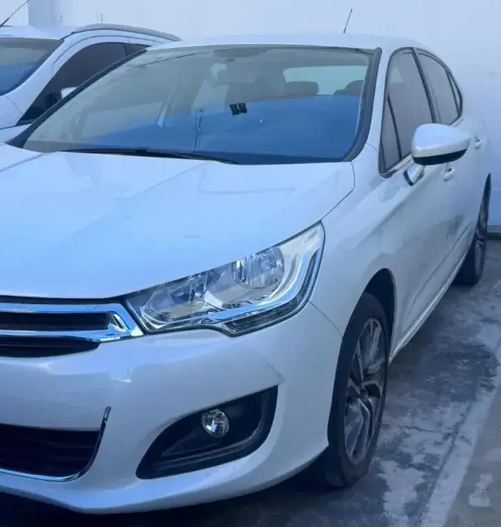 Citroën C4 Lounge 1.6 Thp 165 Feel Pack 2017 - foto 1