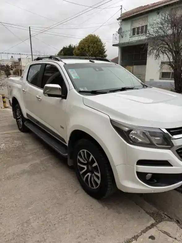 Chevrolet S10 2.8 High Country Cd Tdci 200Cv 4X4 At 2017 - foto 3