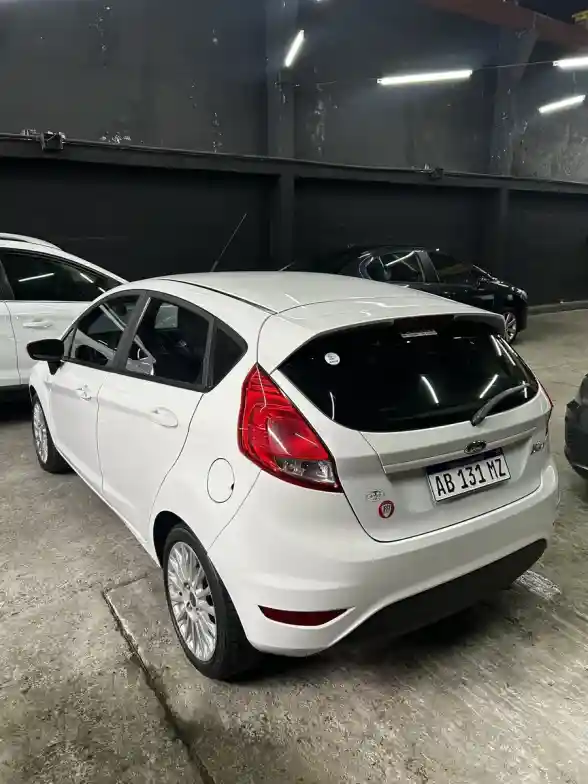 Ford Fiesta Kinetic 1.6 Se 2017 - foto 5