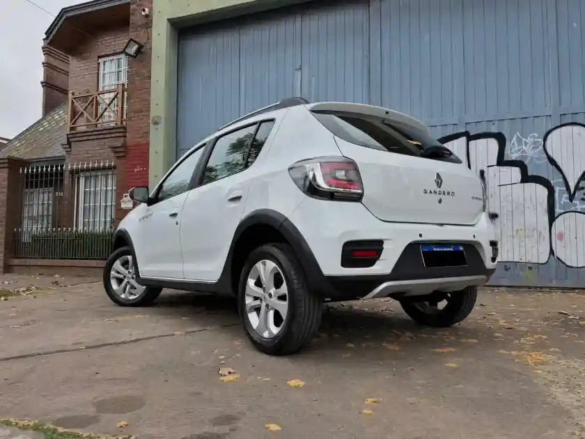 Renault Sandero Stepway 1.6 Privilege 105Cv 2018 - foto 2