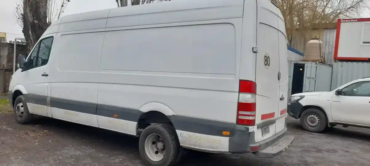 Mercedes-Benz Sprinter 2.1 515 Furgon 4325 150Cv Te V2 2013 - foto 2