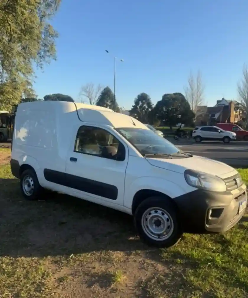 Fiat Fiorino 1.4 Fire Evo Pack Top 87Cv 2023 - foto 5