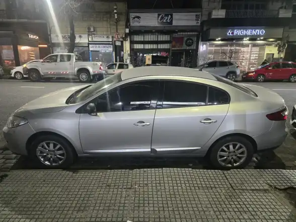 Renault Fluence 2.0 Dynamique 2012 - foto 2