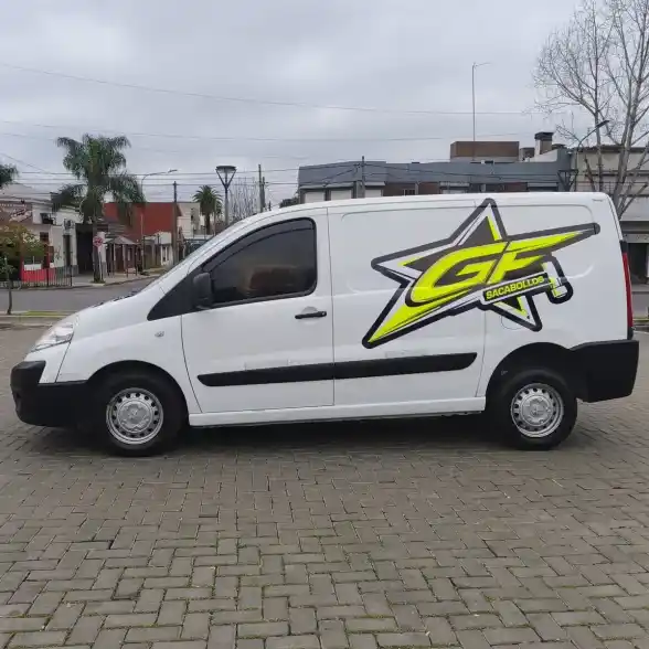 Peugeot Expert 2013 - foto 1
