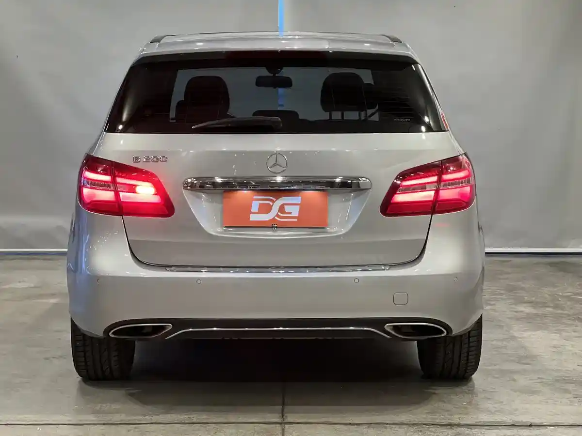 Mercedes-Benz Clase B 1.6 B200 City At 156Cv W246 2016 - foto 5