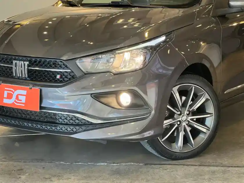 Fiat Cronos 1.8 16V Precision 2021 - foto 3