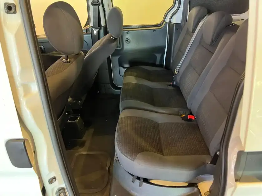 Peugeot Partner 1.6 Hdi Furgon Confort 5As 2017 - foto 4