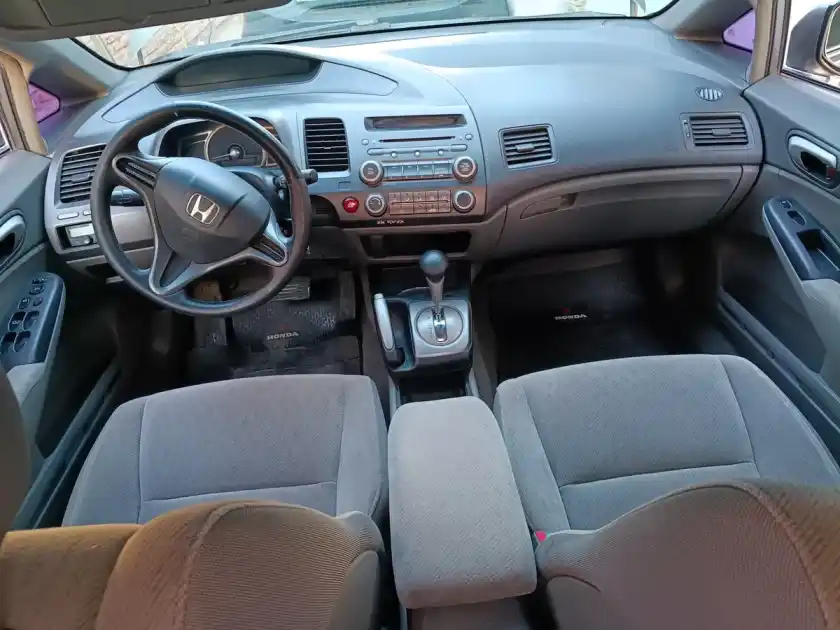 Honda Civic 1.8 Lxs At 2010 - foto 3