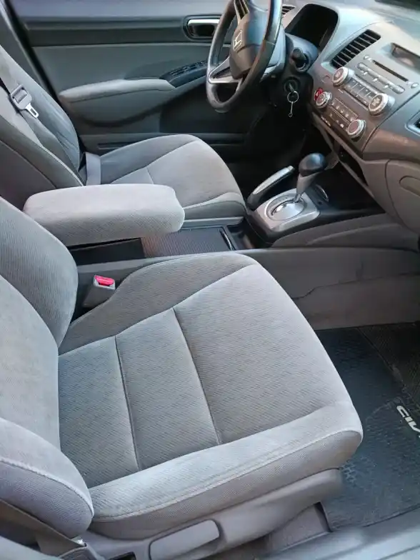 Honda Civic 1.8 Lxs At 2010 - foto 5