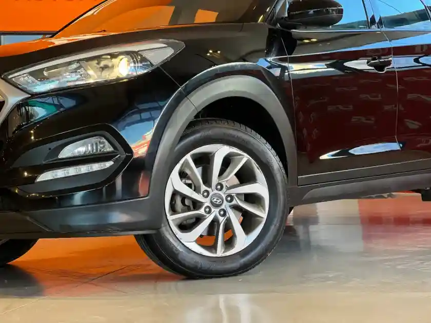 Hyundai Tucson 2.0 Style 2Wd At 2018 - foto 3