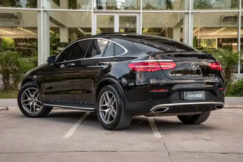 Mercedes-Benz Clase Glc 2.0 Glc300 Coupe Amg-Line 4Matic 2019 - foto 3
