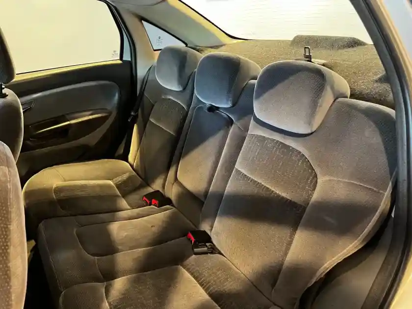 Fiat Linea 1.8 Essence 130Cv Dualogic 2011 - foto 5
