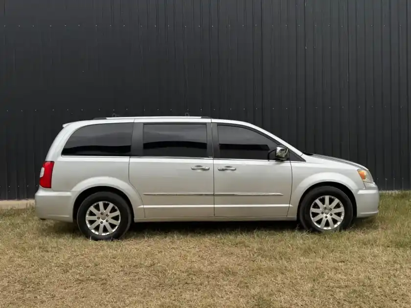 Chrysler Town &Amp; Country 3.6 Limited Atx 2012 - foto 3