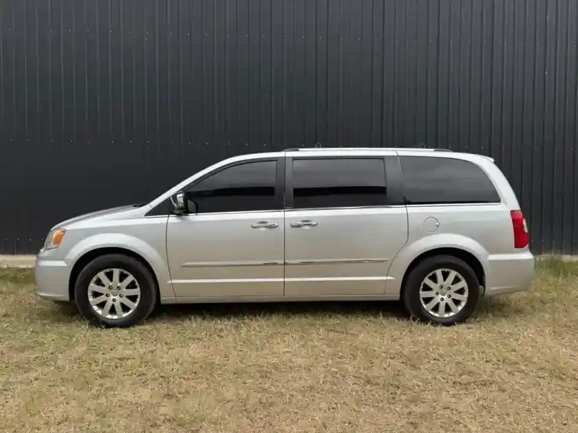 Chrysler Town &Amp; Country 3.6 Limited Atx 2012 - foto 4