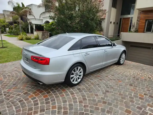 Audi A6 3.0 Tfsi Stronic Quattro 333Cv 2013 - foto 4
