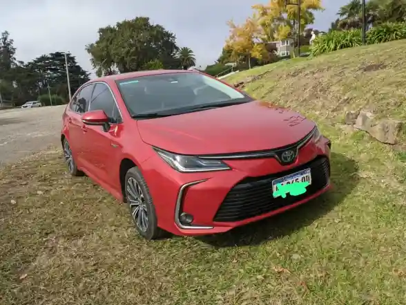 Toyota Corolla 1.8 Hev Seg Ecvt 2021 - foto 1
