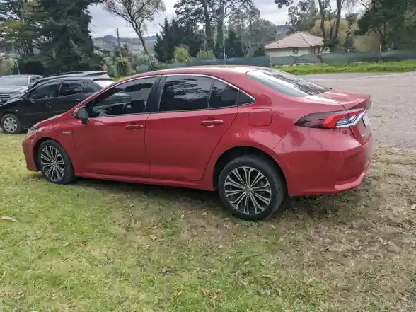 Toyota Corolla 1.8 Hev Seg Ecvt 2021 - foto 3