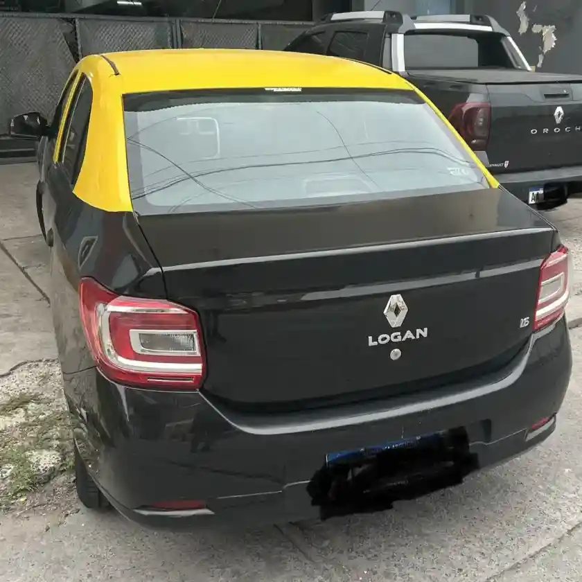 Renault Logan 2018 - foto 1