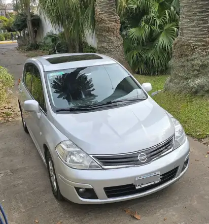 Nissan Tiida 1.8 Tekna 2011 - foto 3