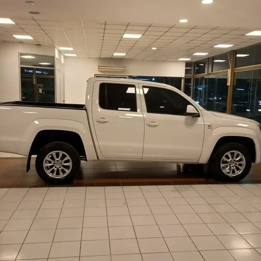 Volkswagen Amarok 2.0 Cd Tdi 180Cv Comfortline 4X2 At 2022 - foto 5